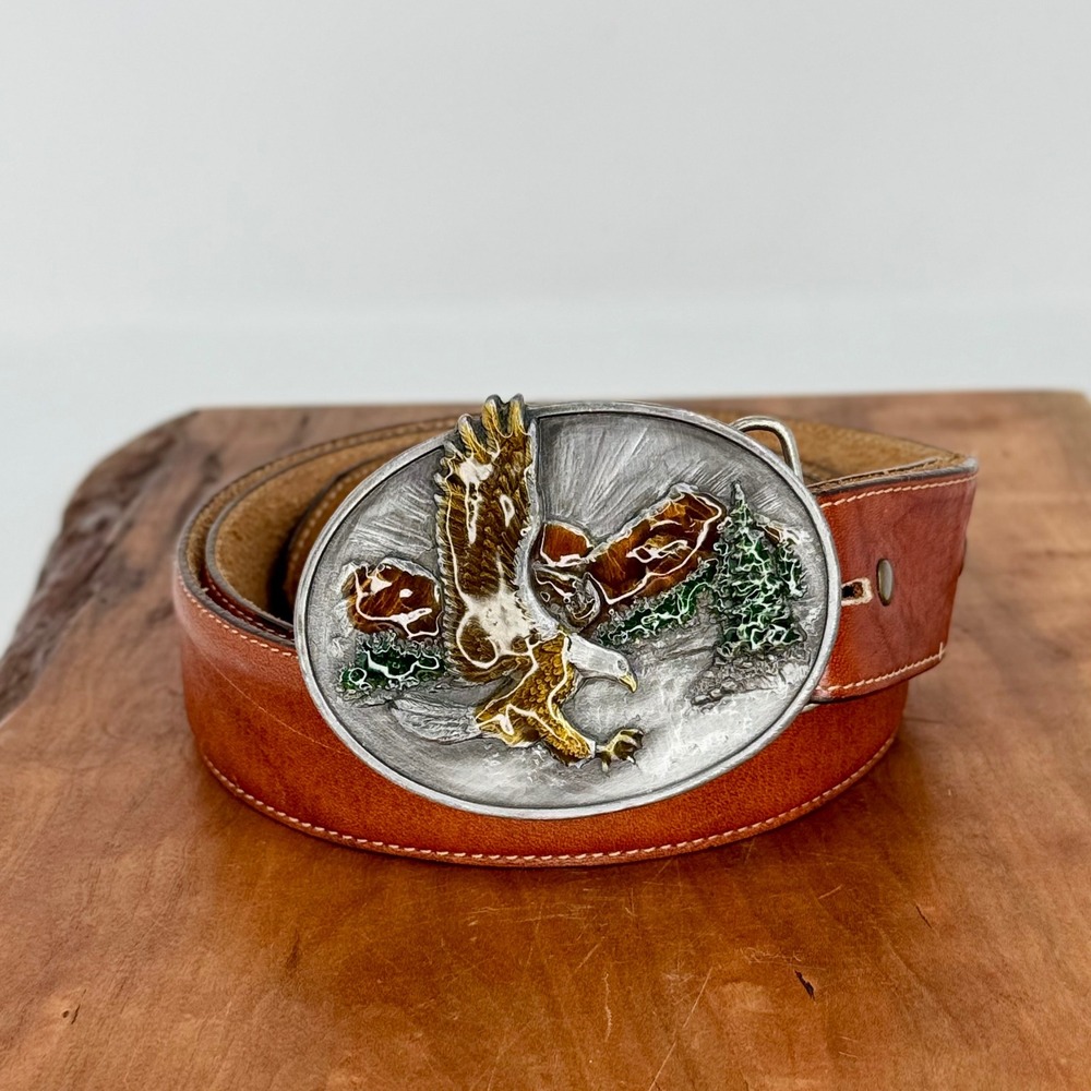 Vintage 1982 Siskiyou Eagle Belt Buckle Leegin Brown Leather Belt Mens 36 USA